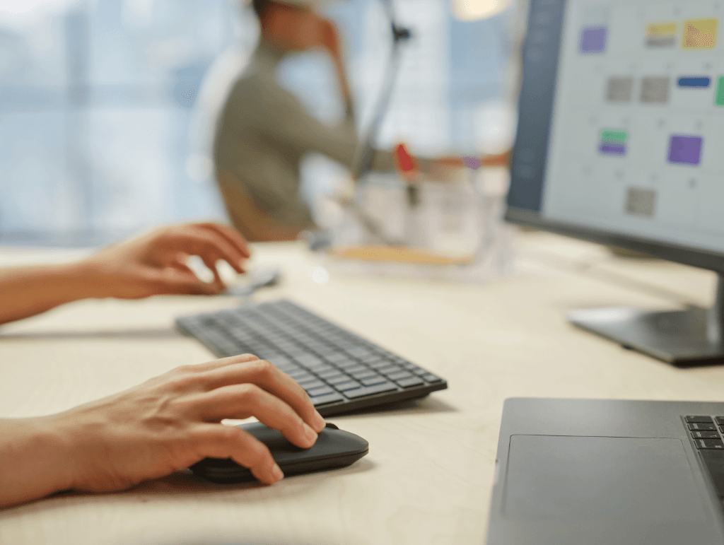 Kalendarz i współdzielone zadania w Dolibarr: lepsza organizacja zespołu